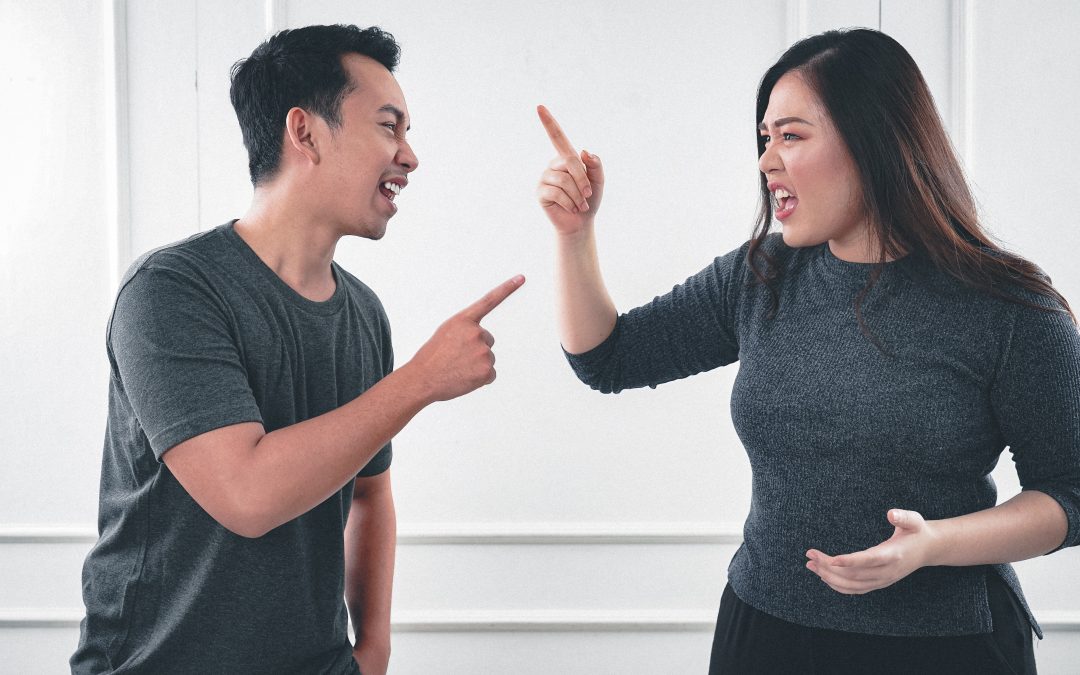 How To Deal With Conflict In the Workplace With These 10 Solutions